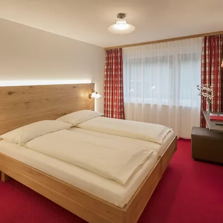 Annex Antika Gæstehus 2*