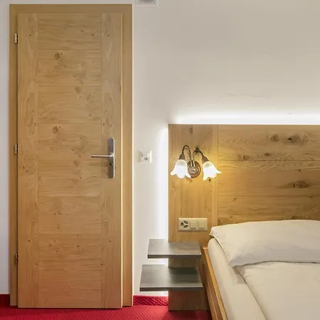 Annex Antika Gasthof 2*